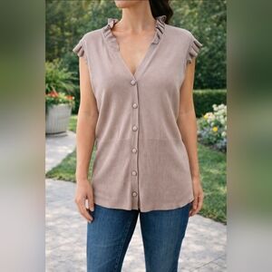 Mossimo Ruffled Sleeveless Button-Up Top - Tan